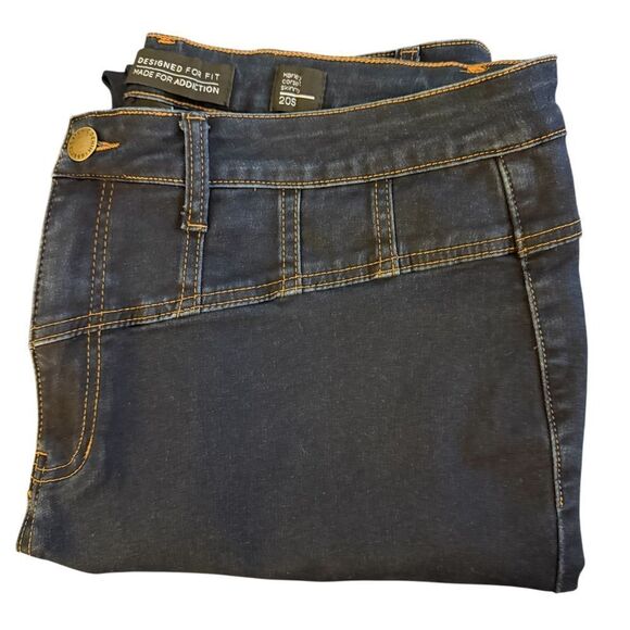 City Chic Plus Size Harley Corset Skinny Jeans, Size 20 Short Dark Rinse— NWOT - Picture 13 of 14